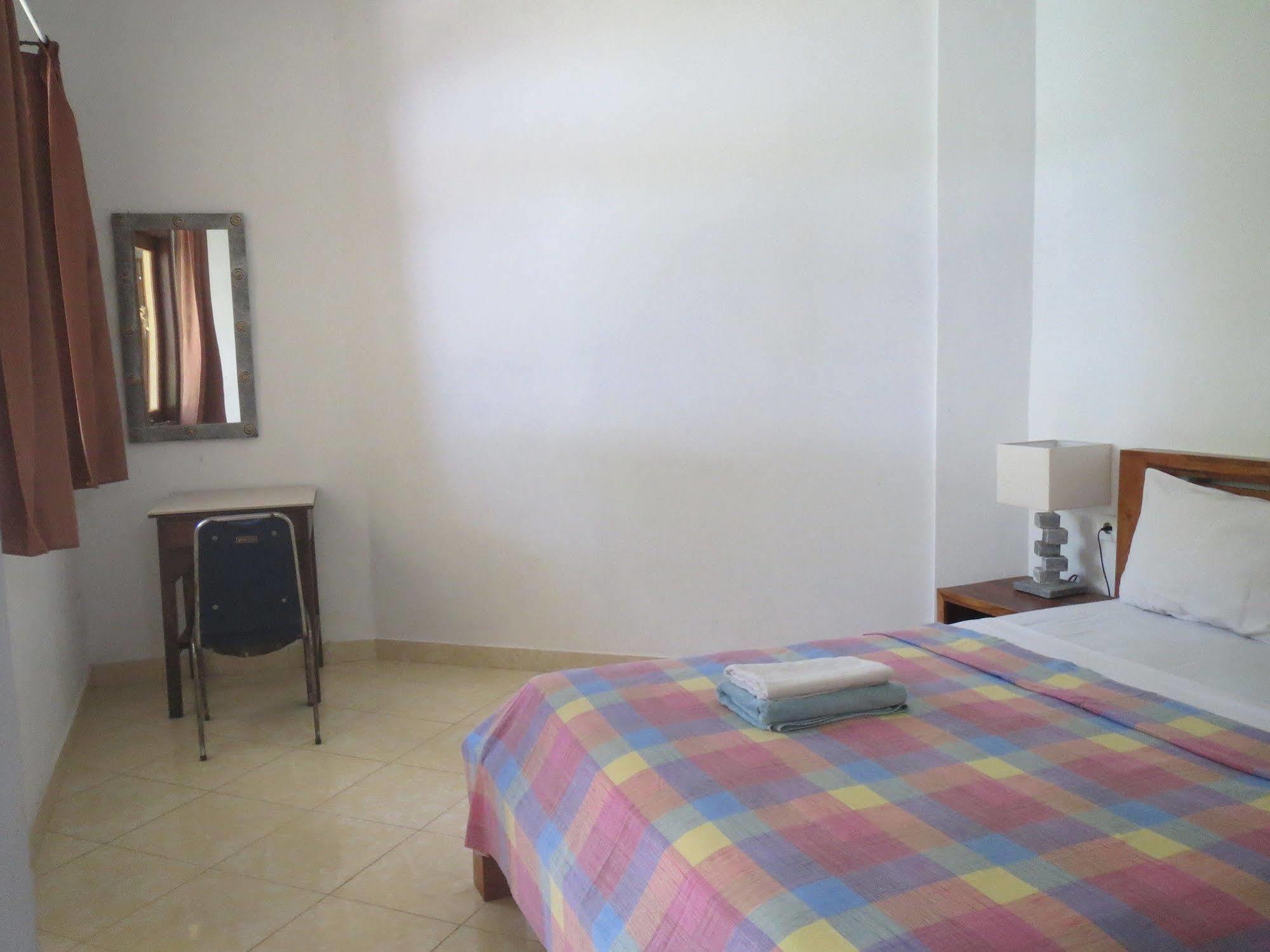 Amed Sari Beach Guesthouse Exteriér fotografie